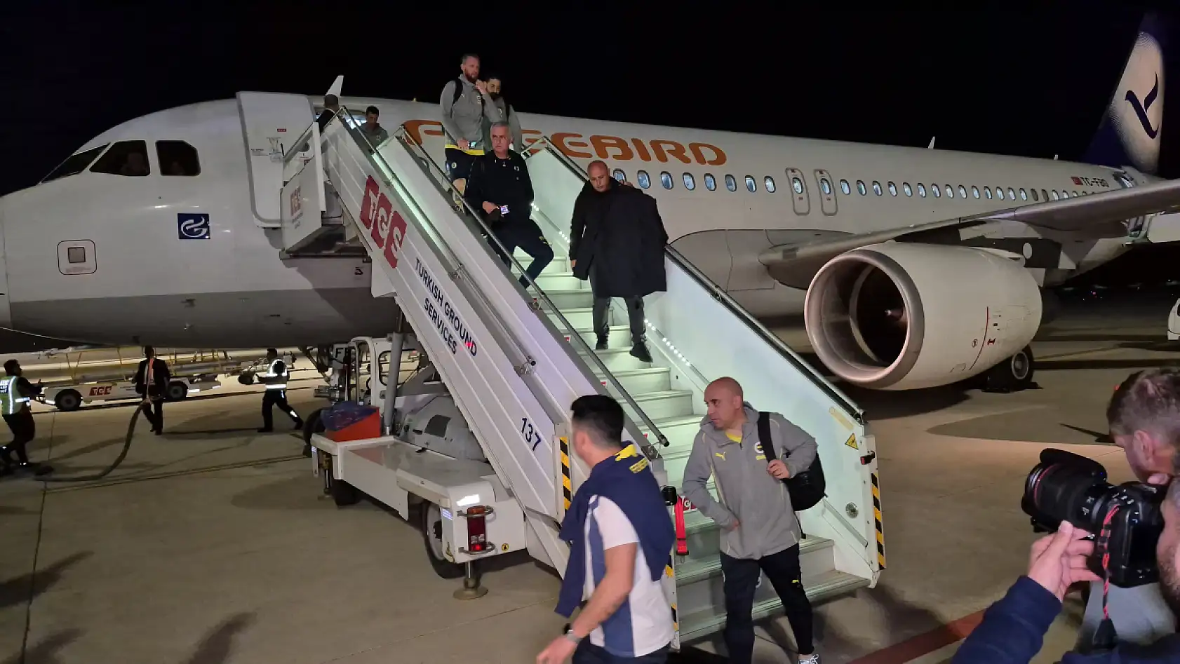 Fenerbahçe, Bodrum'a geldi