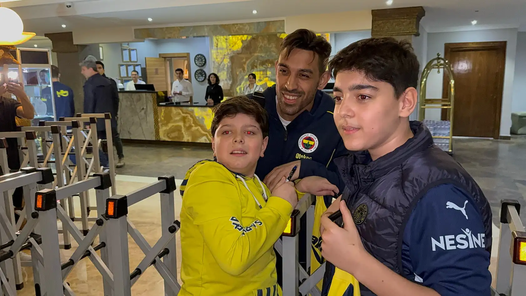 Fenerbahçe, Bodrum'a geldi