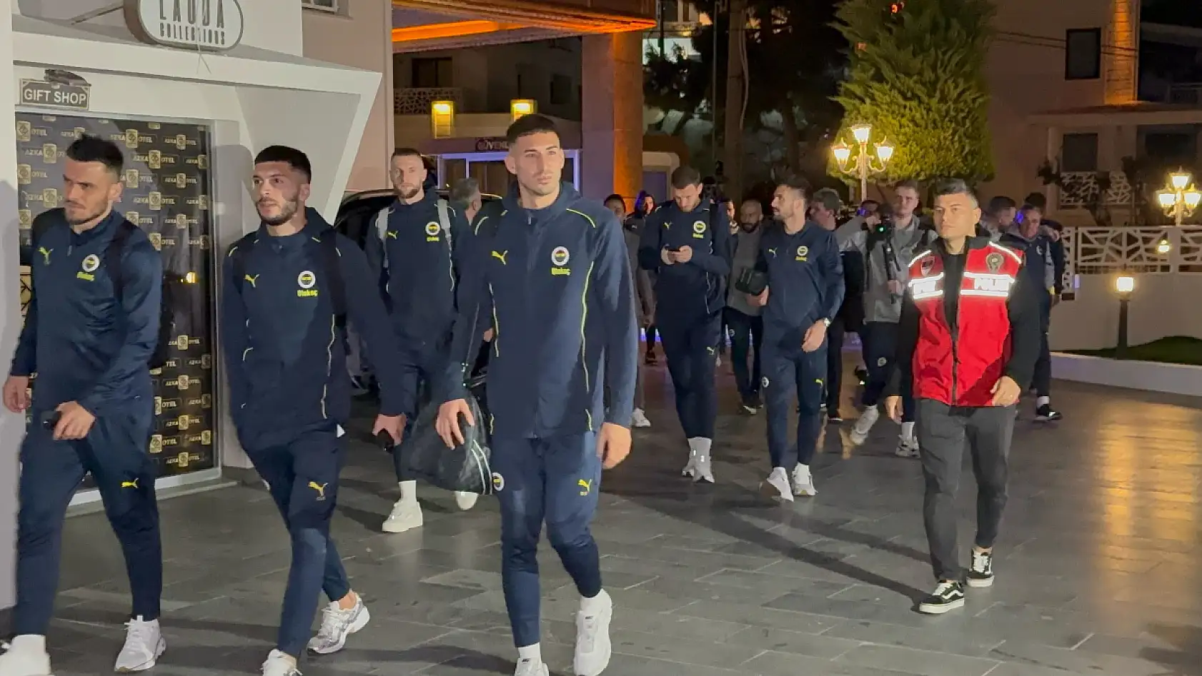 Fenerbahçe, Bodrum'a geldi