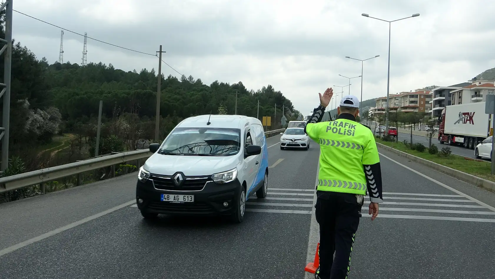Bayram öncesi Muğla'da tatilci yoğunluğu başladı