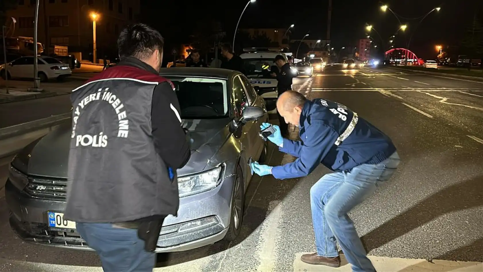 Feci kaza! Karşıya geçmeye çalışırken canından oldu