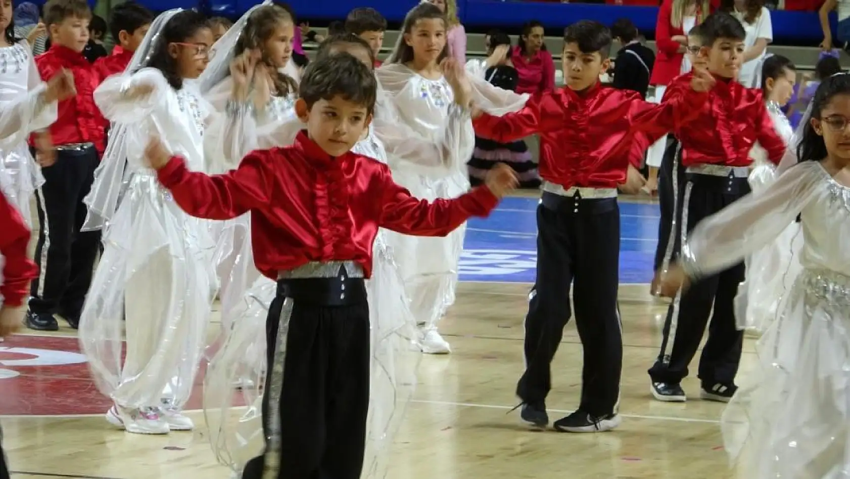 Muğla'da 23 Nisan coşkuyla kutlandı