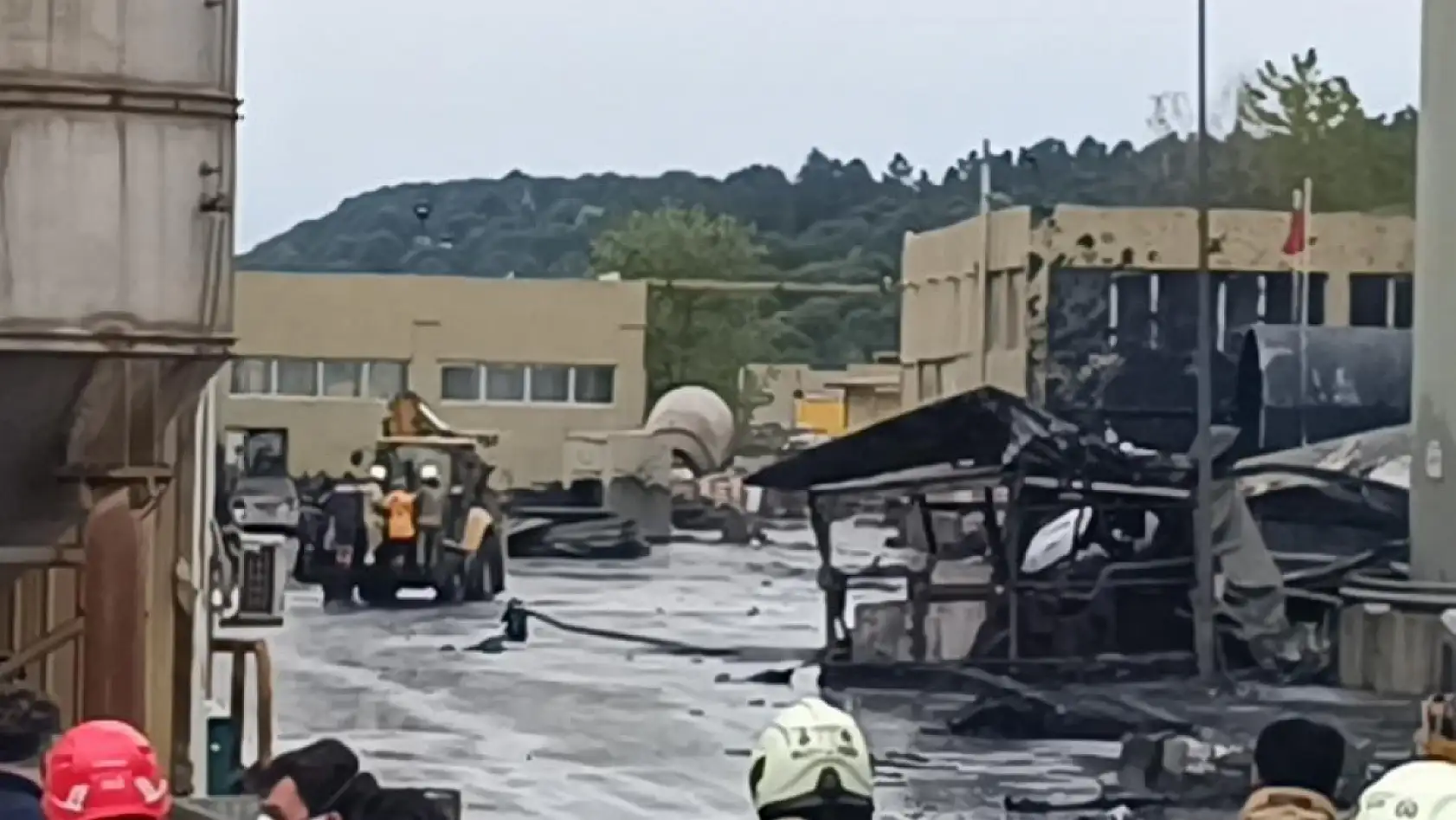 İstanbul'da Arıtma Tesisi'nde patlama: 5 işçi yaralandı