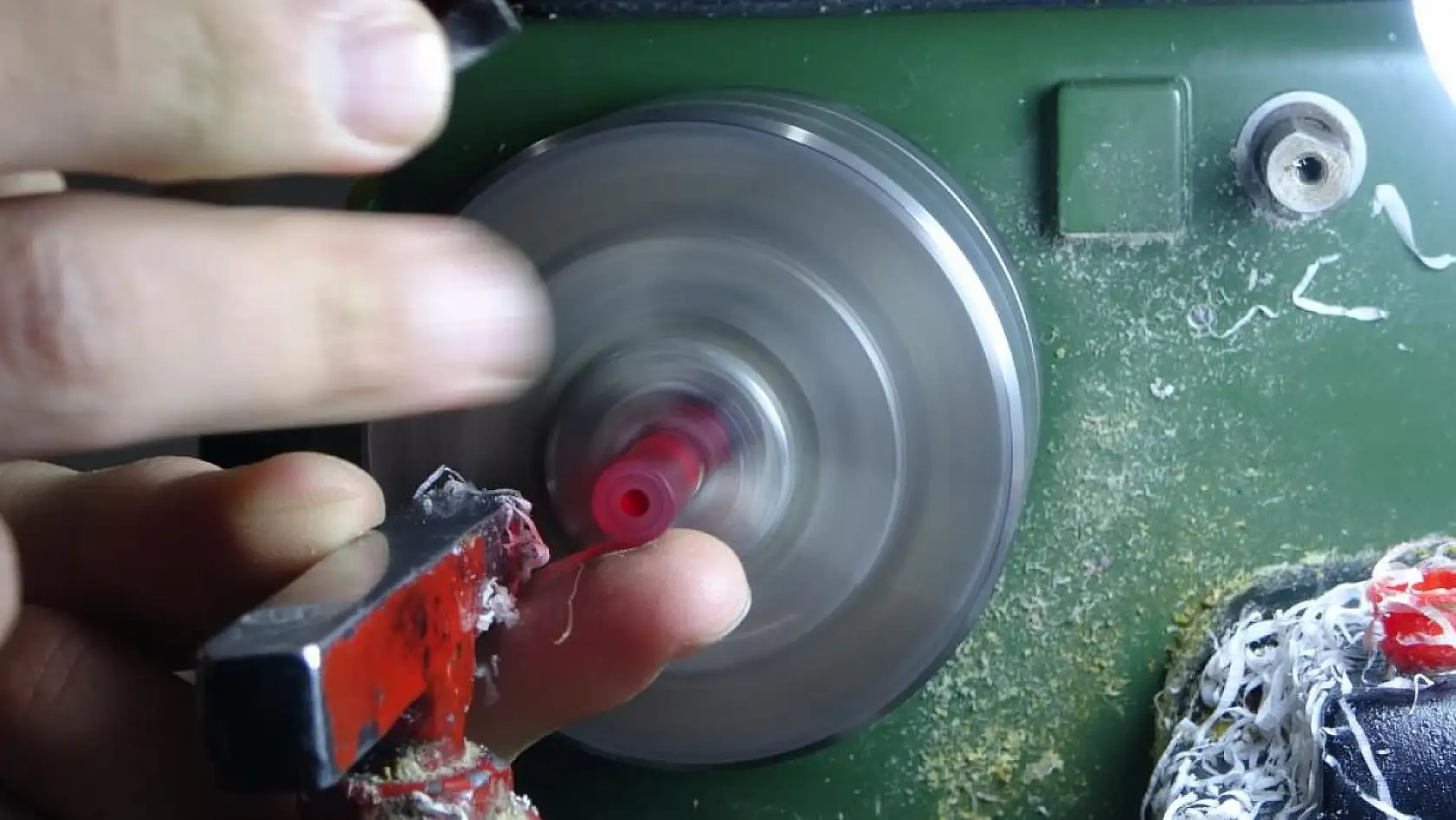 Tespih ustası 15 bin TL'ye varan eserleriyle dikkat çekiyor