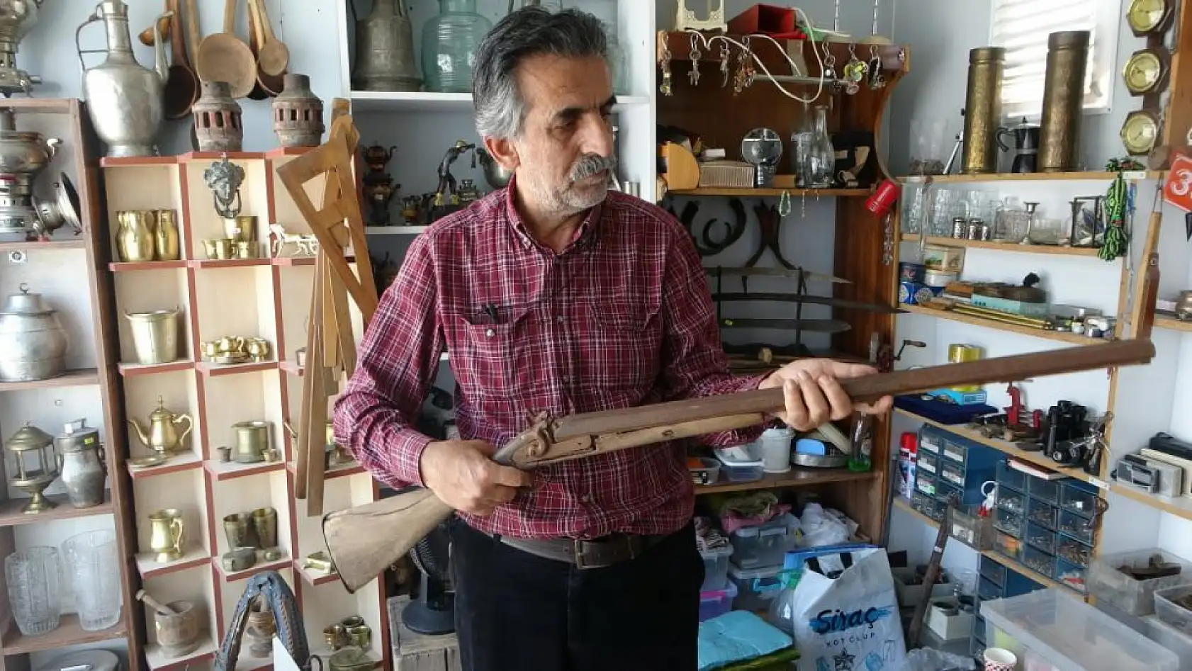 Her şeyi kaybetti ama tutkusunu asla!