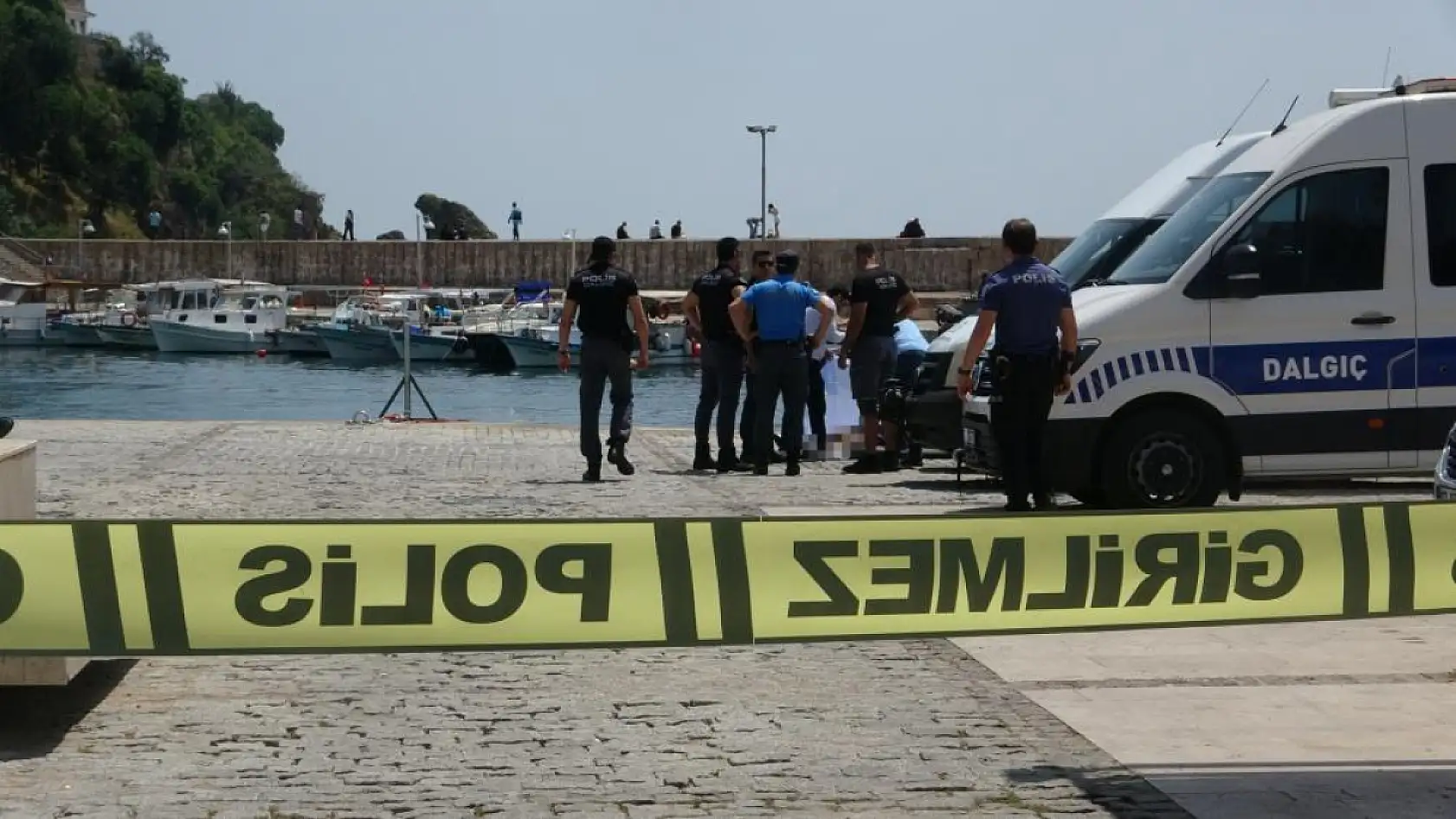 Deniz keyfi kabusa döndü: Vatandaşlar cesetle karşılaştı