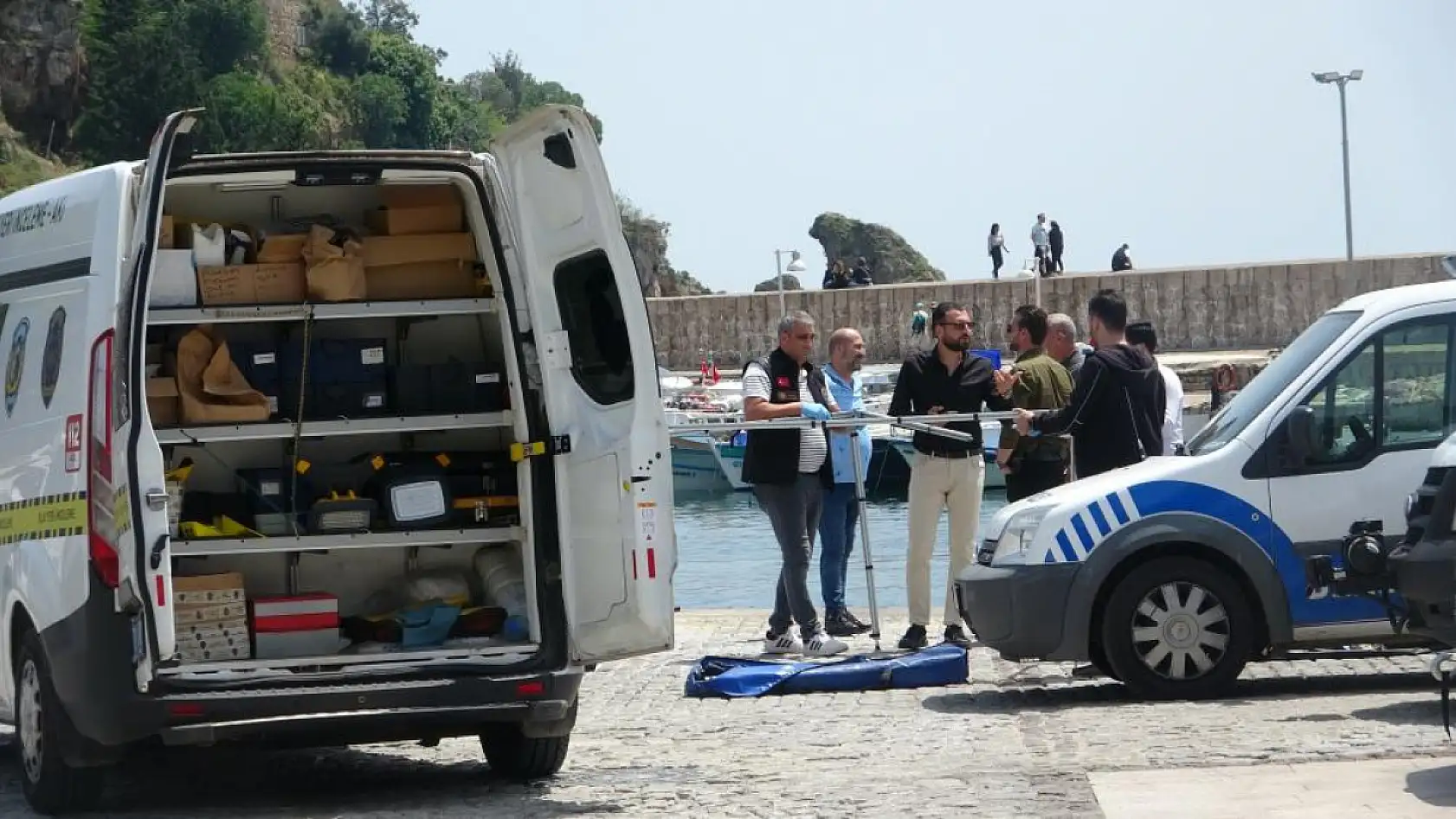 Deniz keyfi kabusa döndü: Vatandaşlar cesetle karşılaştı