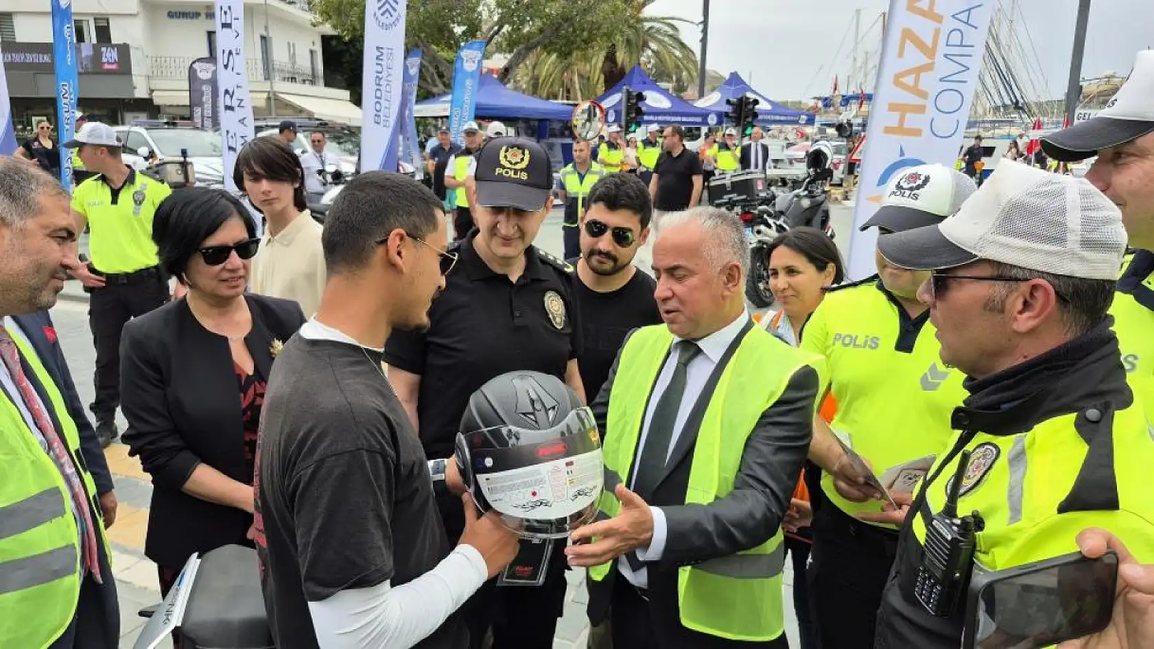 Bodrum'da öğrencilere uygulamalı trafik eğitimi verildi