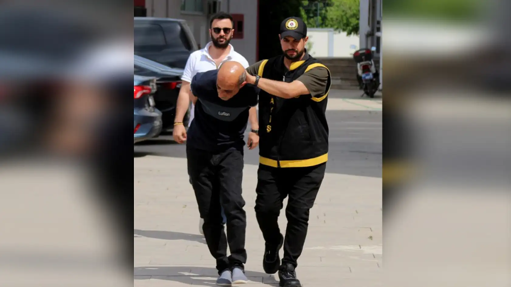 Boşandığı karısını öldürdü, 'Amacım eşim ya da oğluma zarar vermek değildi' dedi