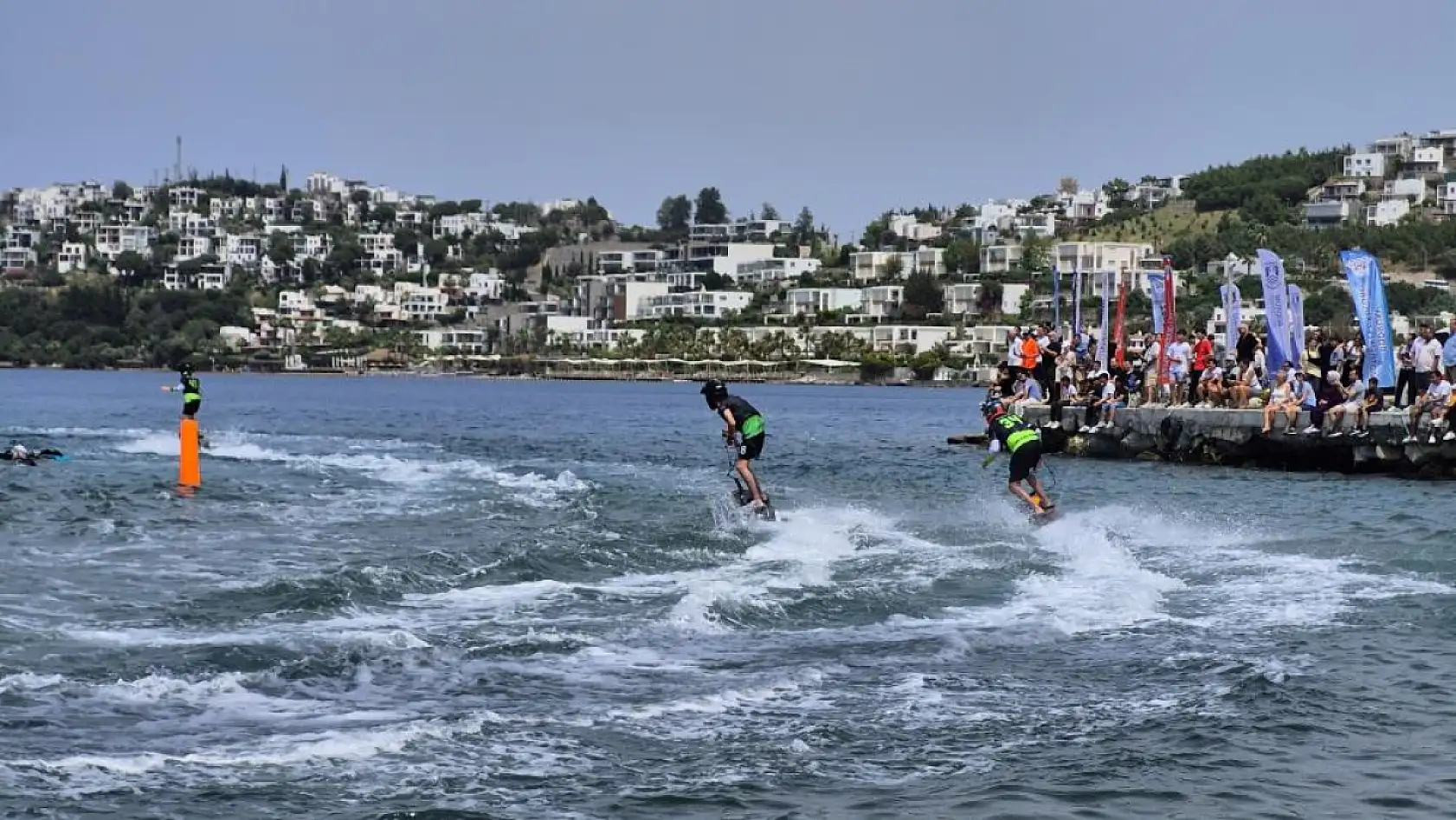 Su Jeti, Flyboard ve MotoSurf Türkiye Şampiyonası, Bodrum'da başladı