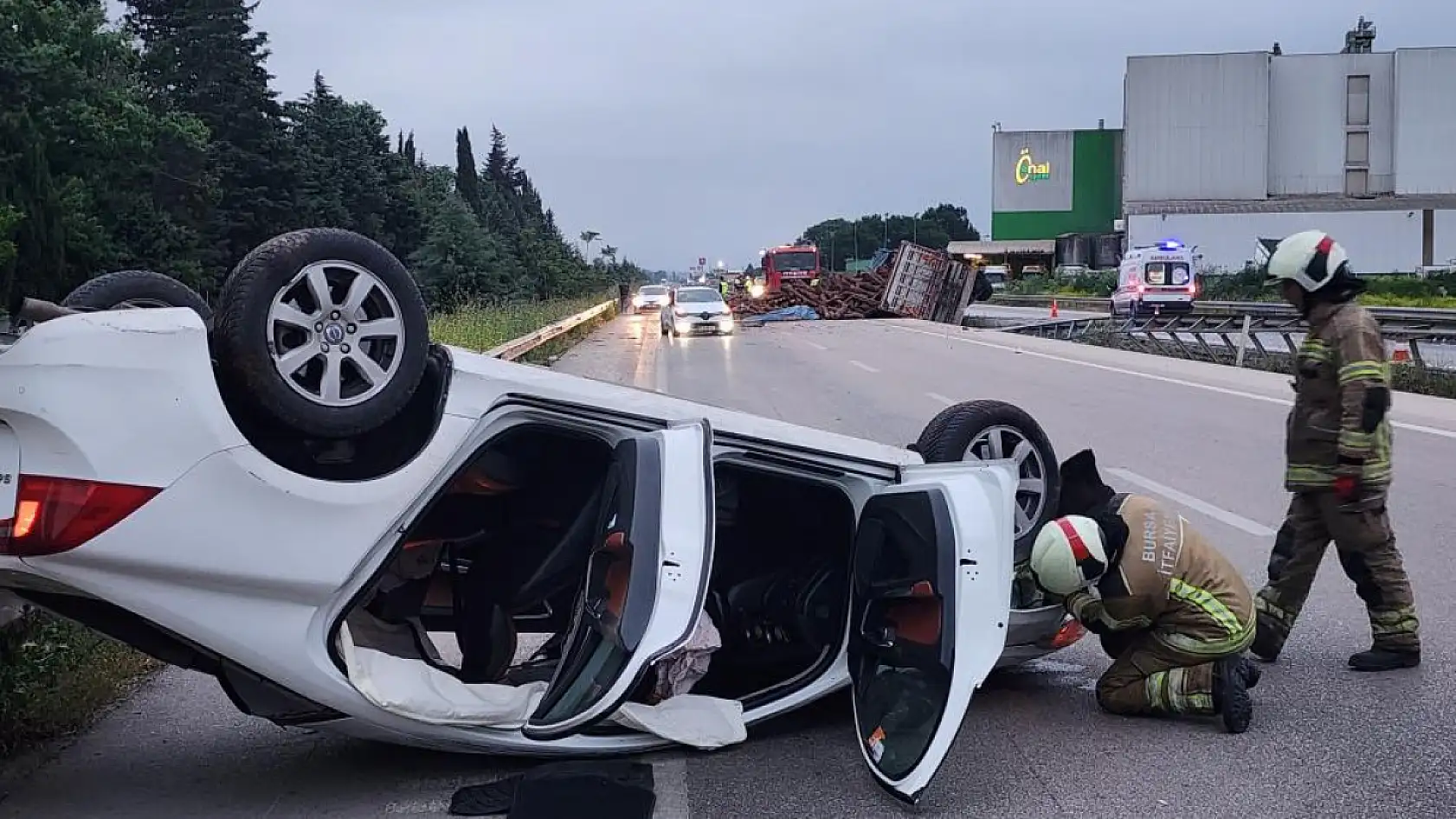 Feci trafik kazası: 3 yaralı