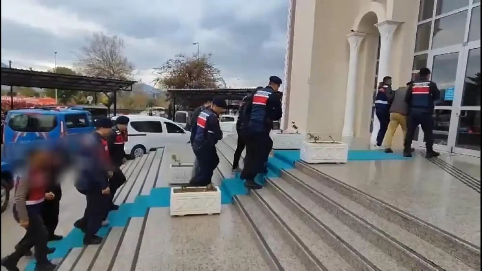 Fethiye'de 20 yıllık cinayet davasında ilk duruşma görüldü