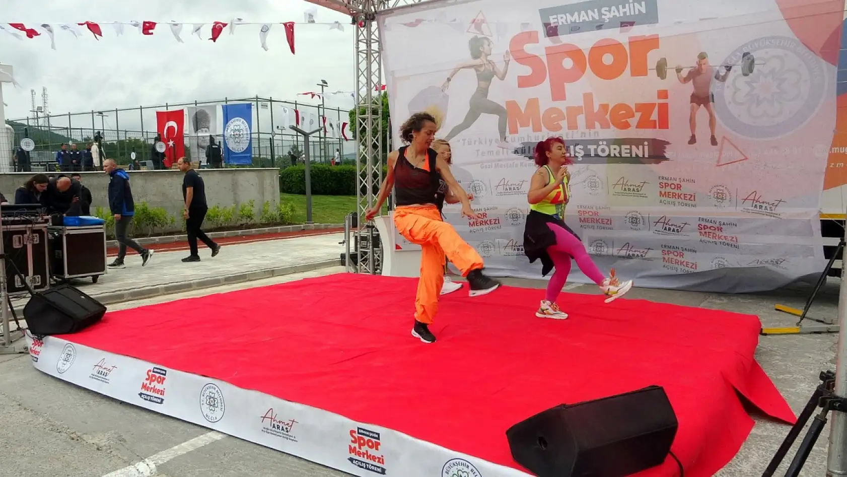 Muğla'daki spor merkezi törenle hizmete açıldı