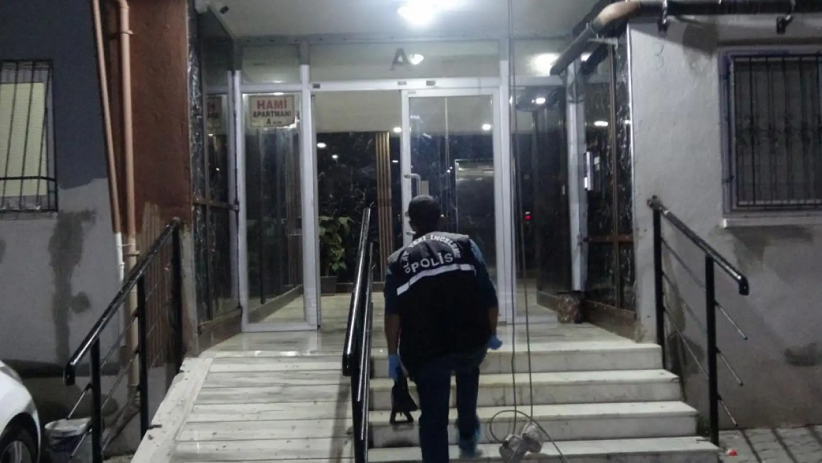 Tartışma ölümle bitti! Genç kadın evde cinayete kurban gitti