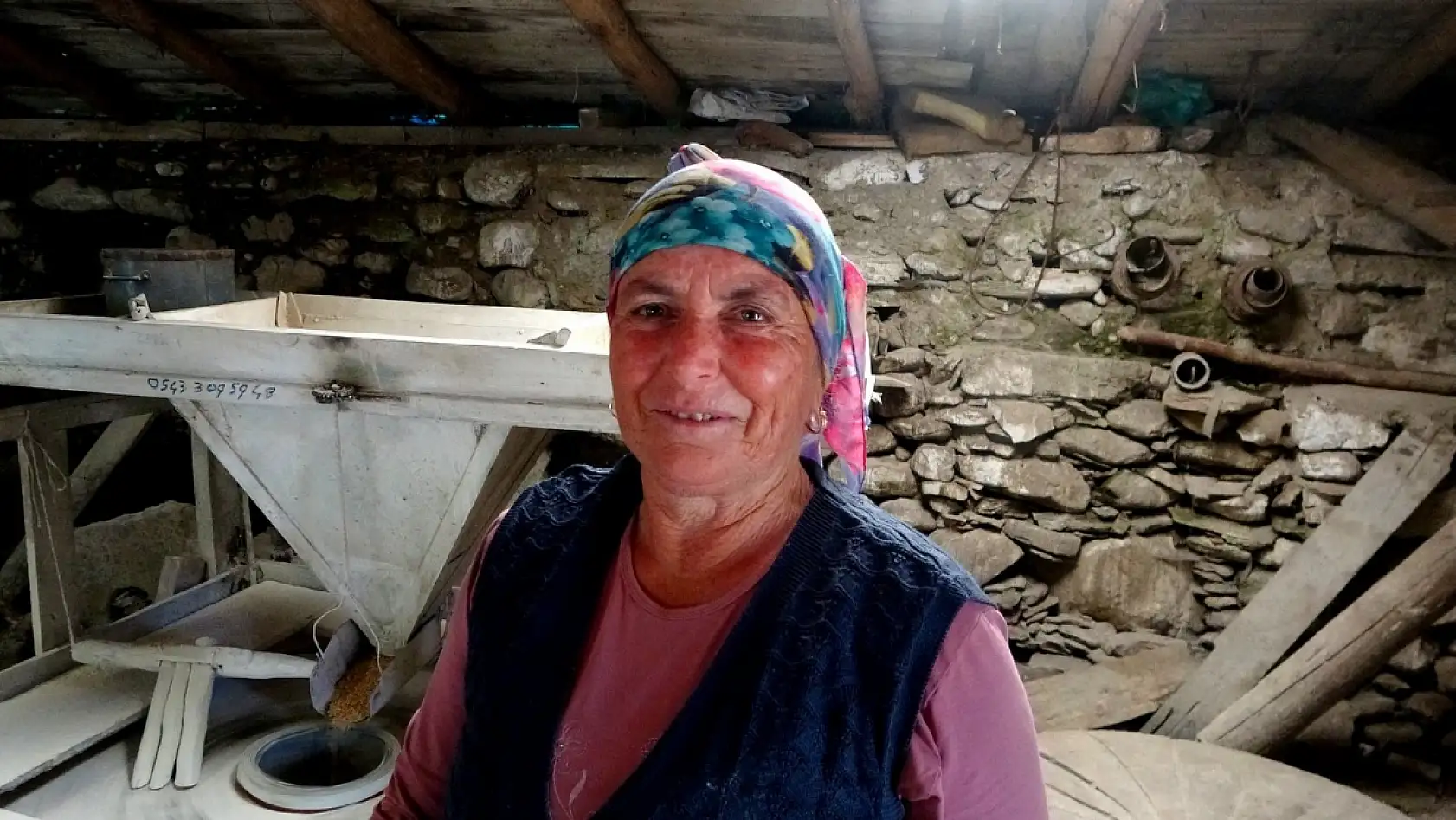 Menteşe'deki değirmen asırlardır yöre halkına hizmet veriyor
