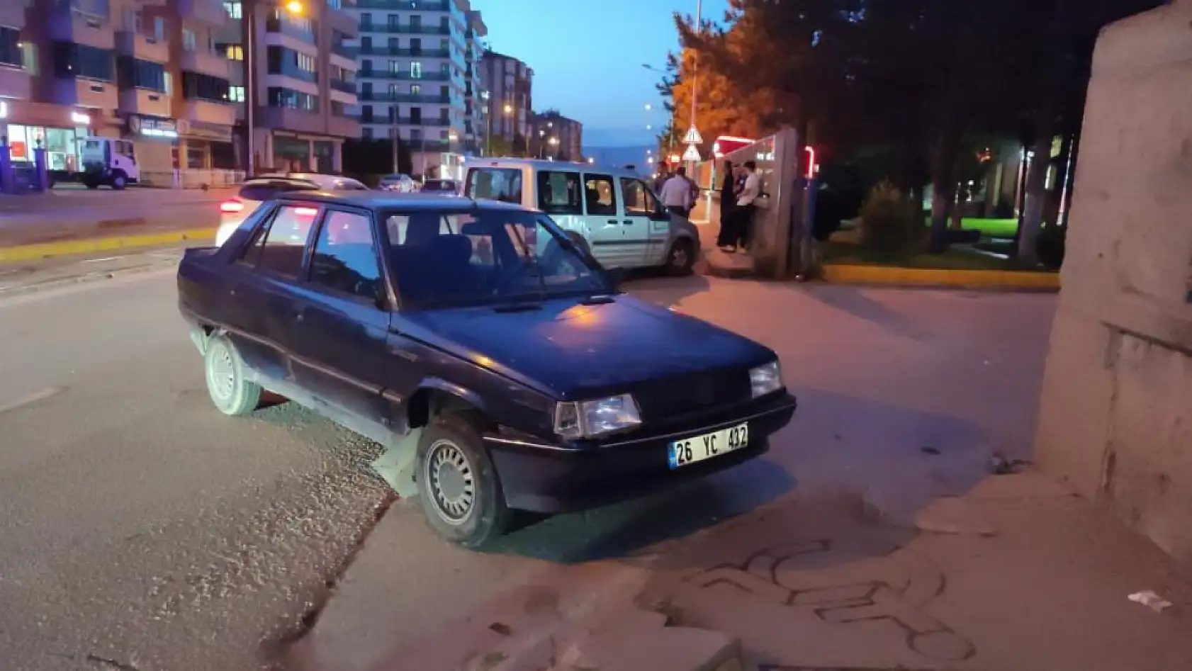 Kaza yapıp kaçan gence babasından ilginç sitem 'Devede de boy var ama eşeğin arkasında gidiyor'