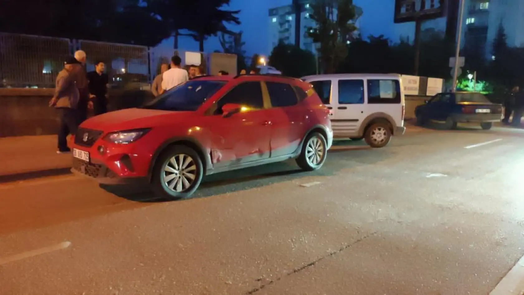 Kaza yapıp kaçan gence babasından ilginç sitem 'Devede de boy var ama eşeğin arkasında gidiyor'