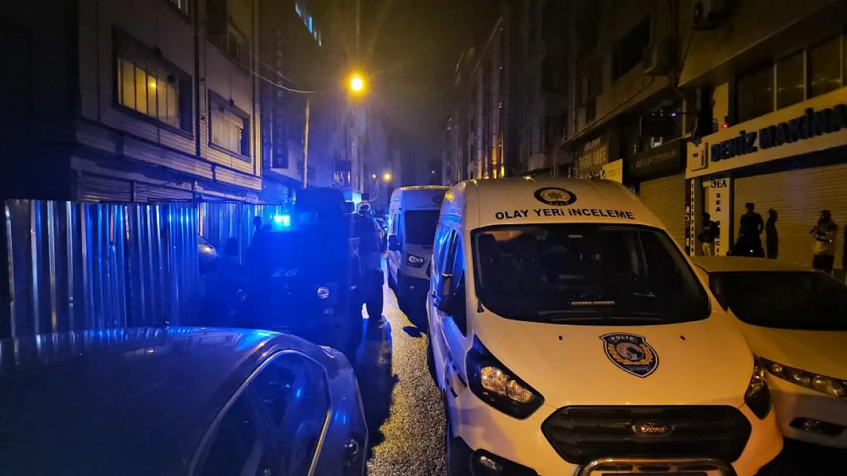 Eğlence mekanına el bombası atıldı: 7 yaralı
