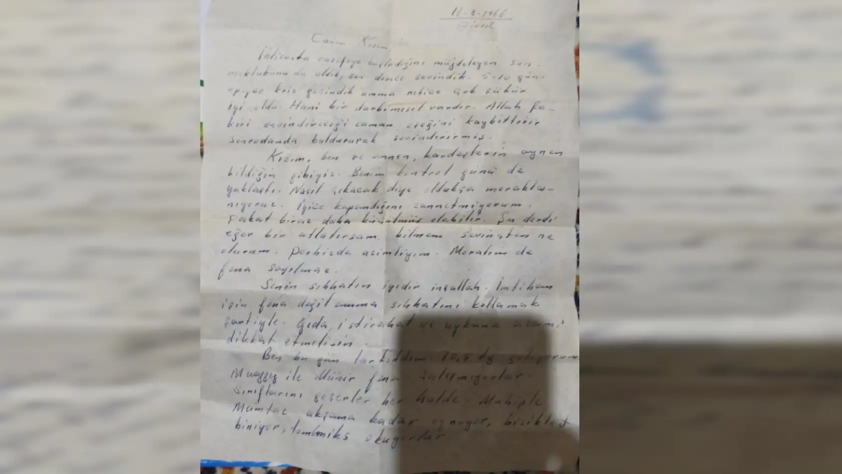 Eski bir ev, 60 yıllık sırları ortaya çıkardı! O mektuplar kime ait