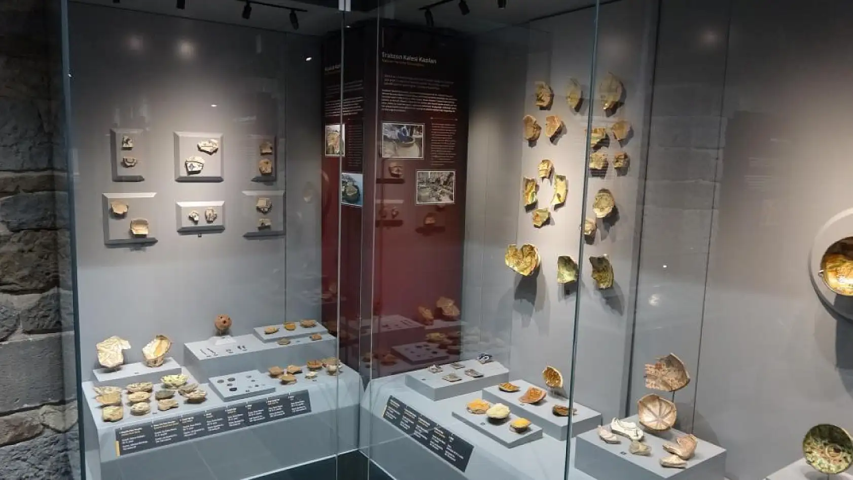 Bu müzede 10 bin yıl öncesine ait insan izleri sergileniyor