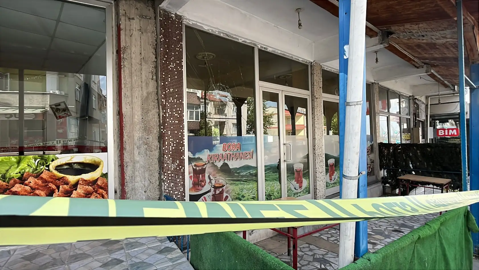 Kavgada ilgisi olmayan esnaf kalbinden vuruldu