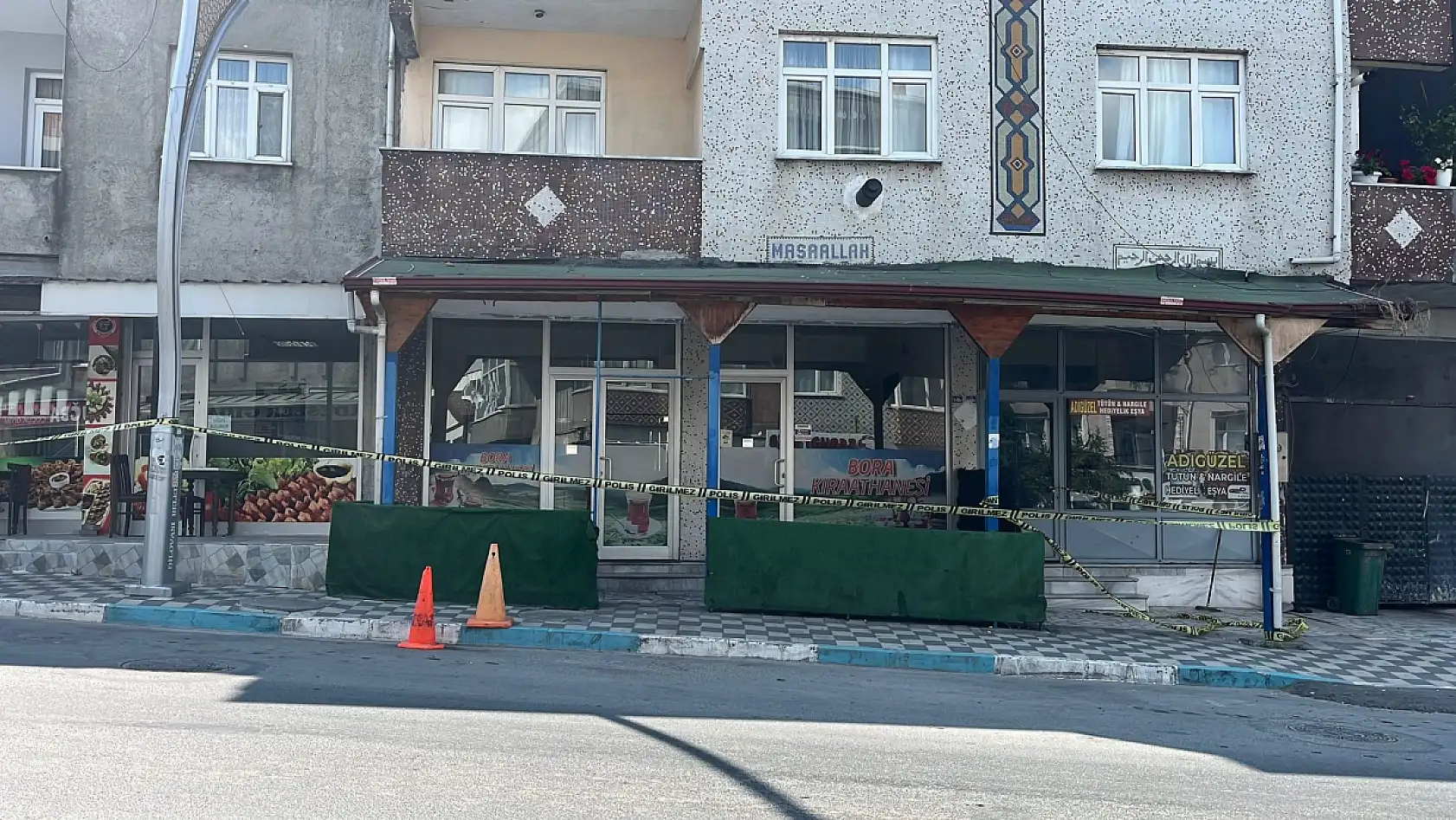 Kavgada ilgisi olmayan esnaf kalbinden vuruldu