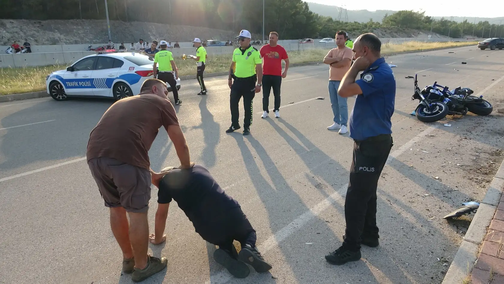 Babalar Günü'nde oğlunun ölüm haberini aldı, feryatları yürekleri dağladı