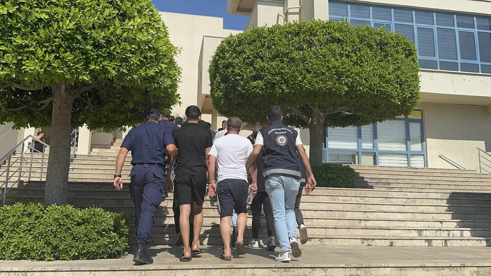 Marmaris'te göçmen kaçakçılığı operasyonu: 7 tutuklama