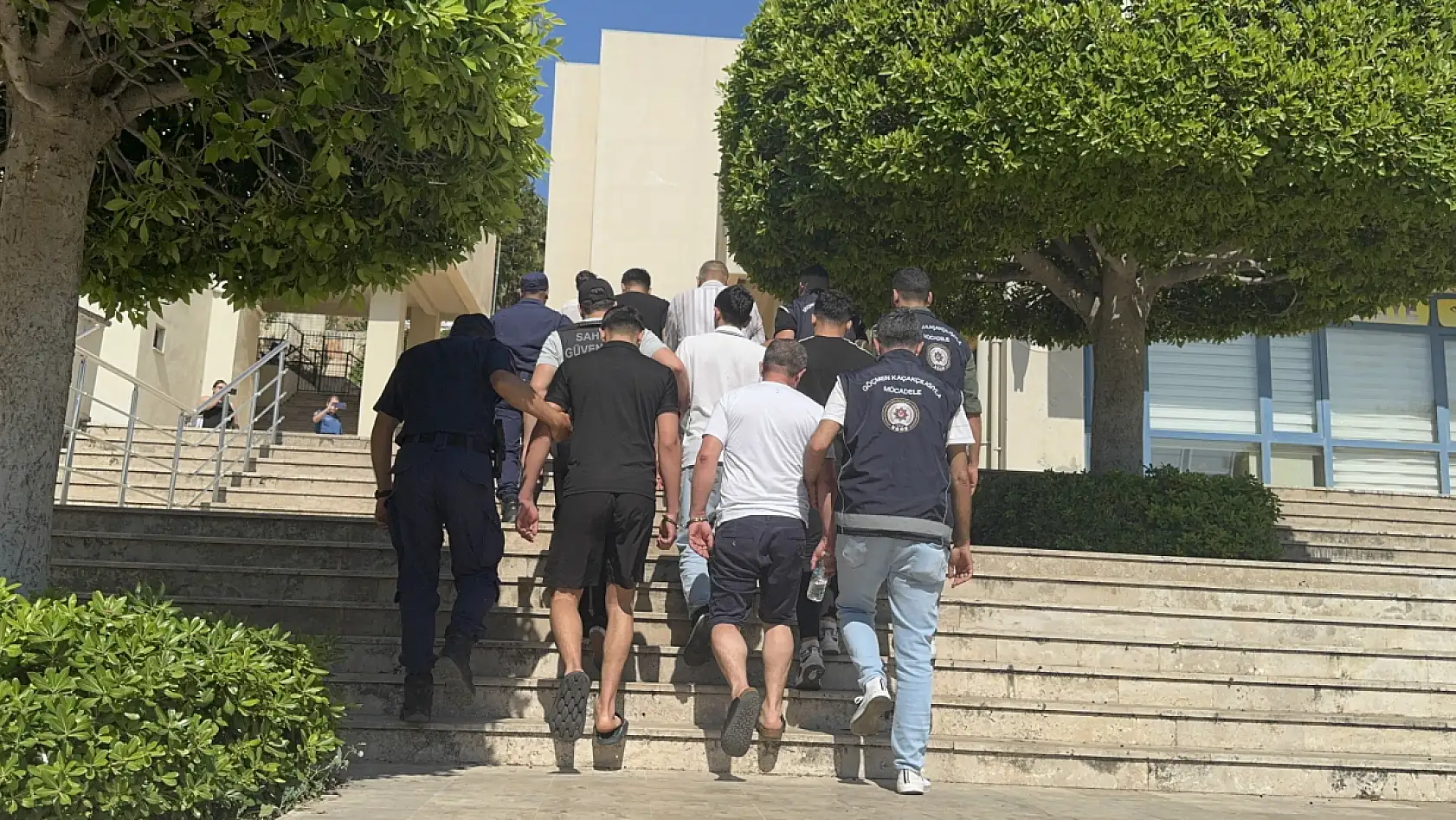 Marmaris'te göçmen kaçakçılığı operasyonu: 7 tutuklama