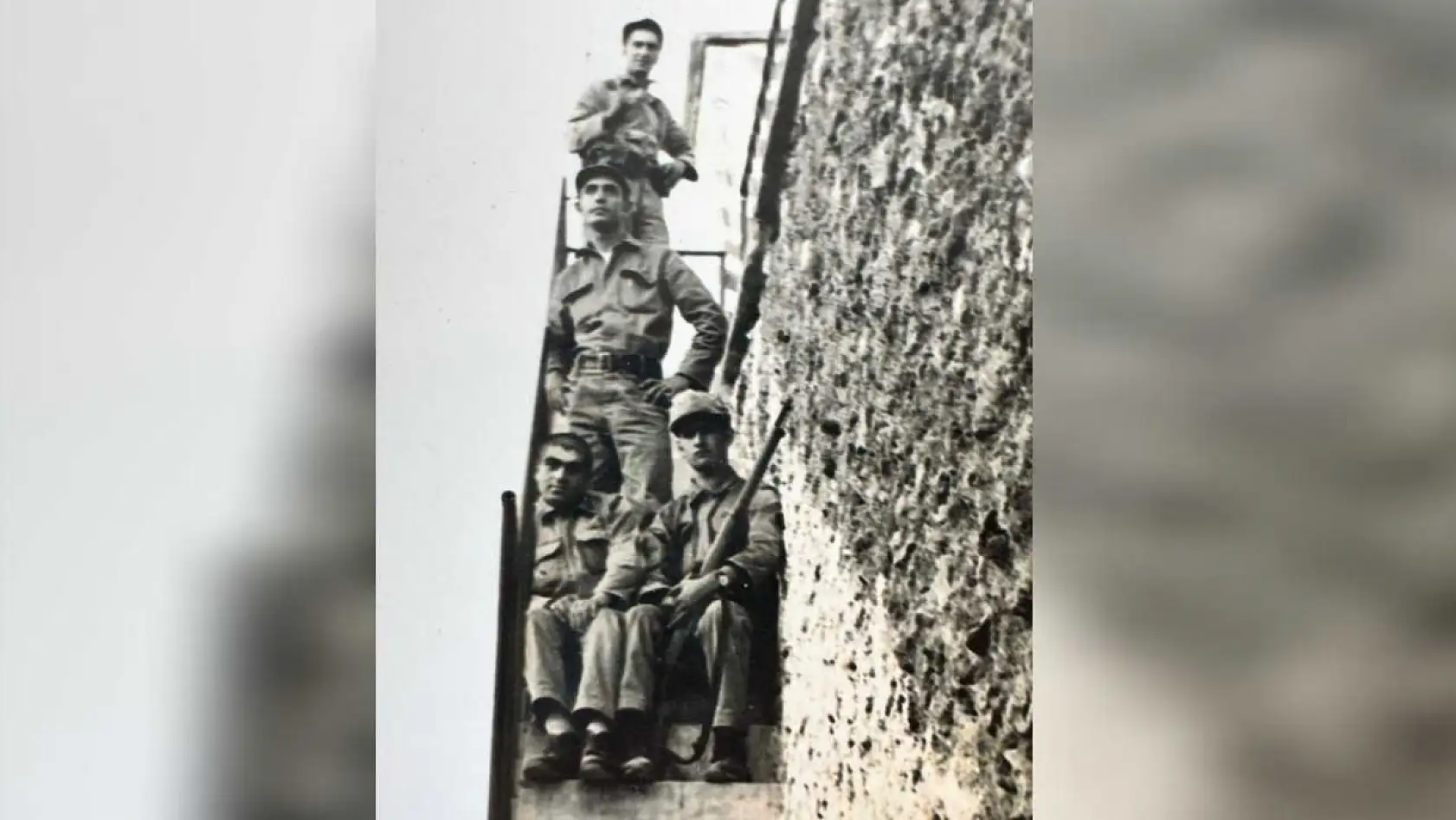 Restorasyon sırasında briketin içinden çıkan asker mektubu duygulandırdı
