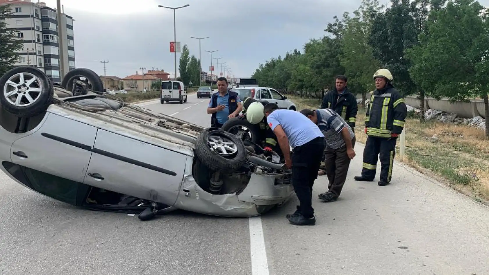 Aile yolculuğu kabusa döndü: 2'si çocuk 4 yaralı