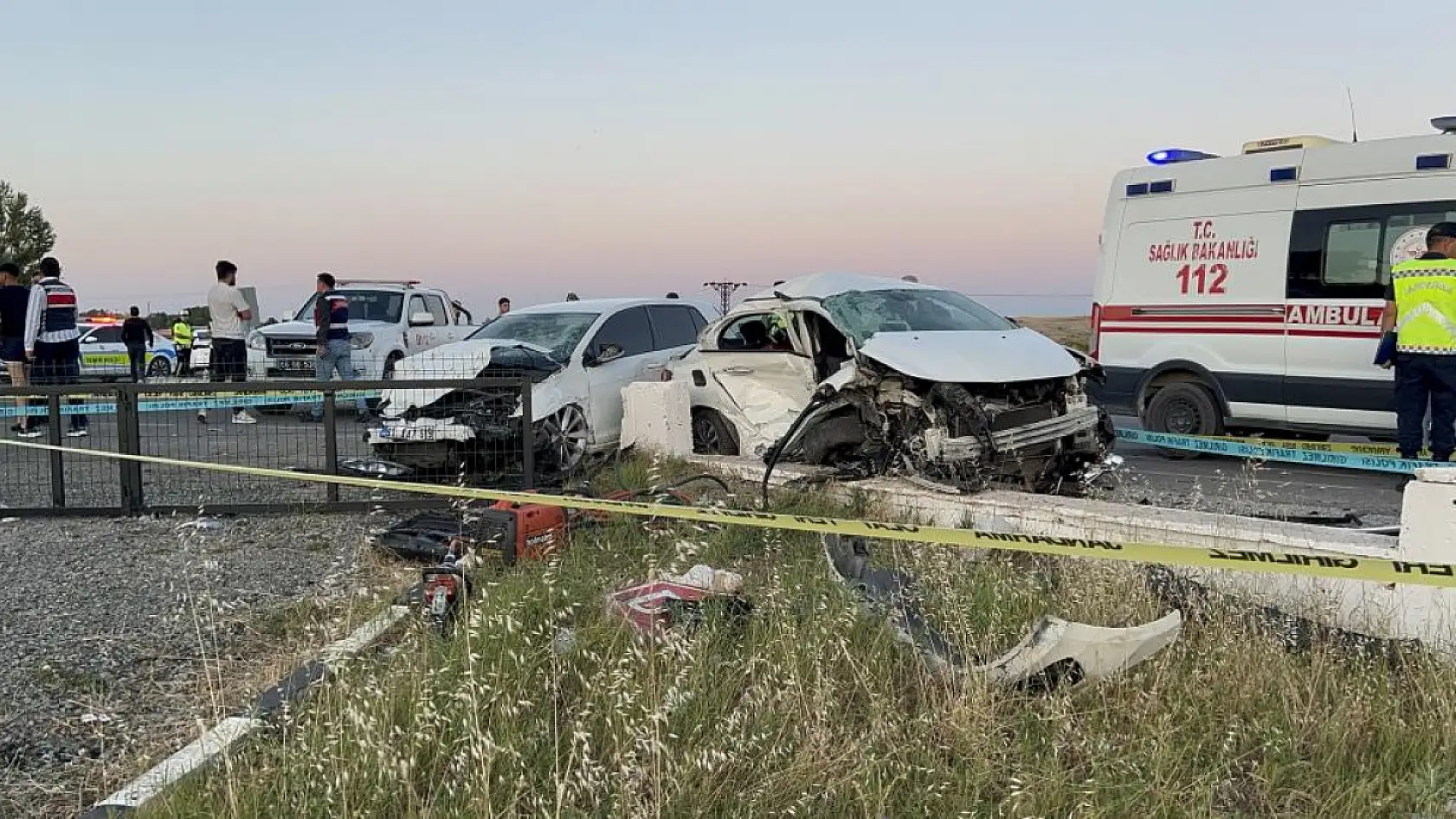 Feci kaza evli çifti hayattan kopardı