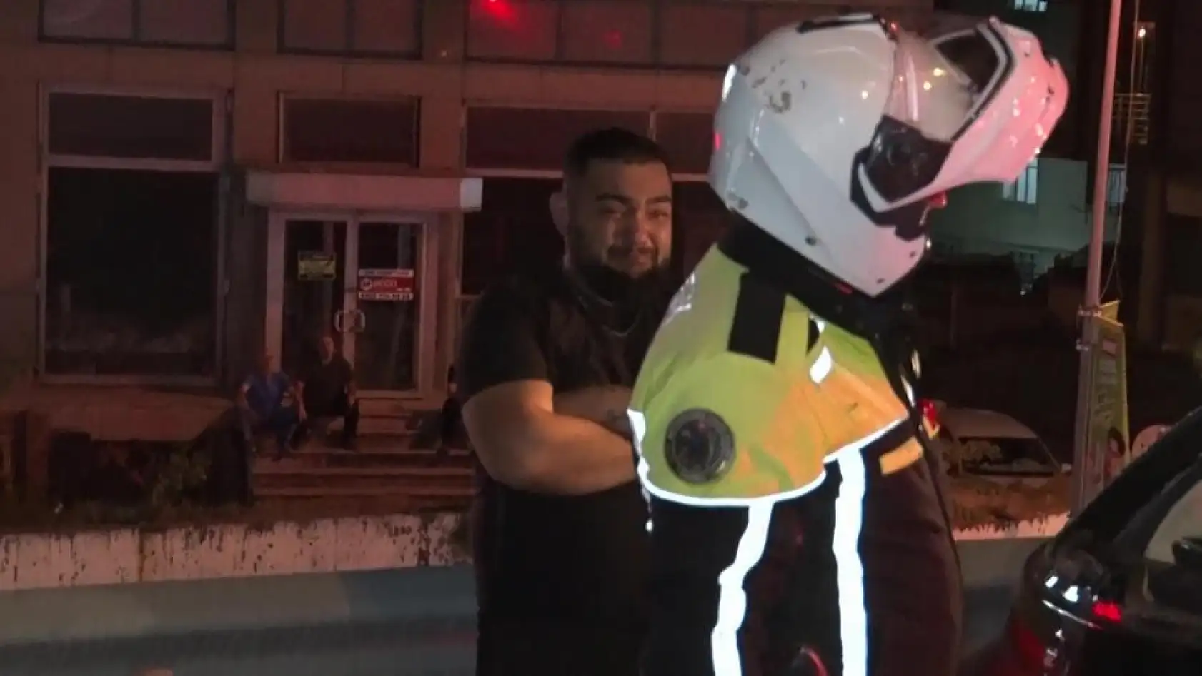 6 araçlı zincirleme kaza: Biri çocuk 5 yaralı