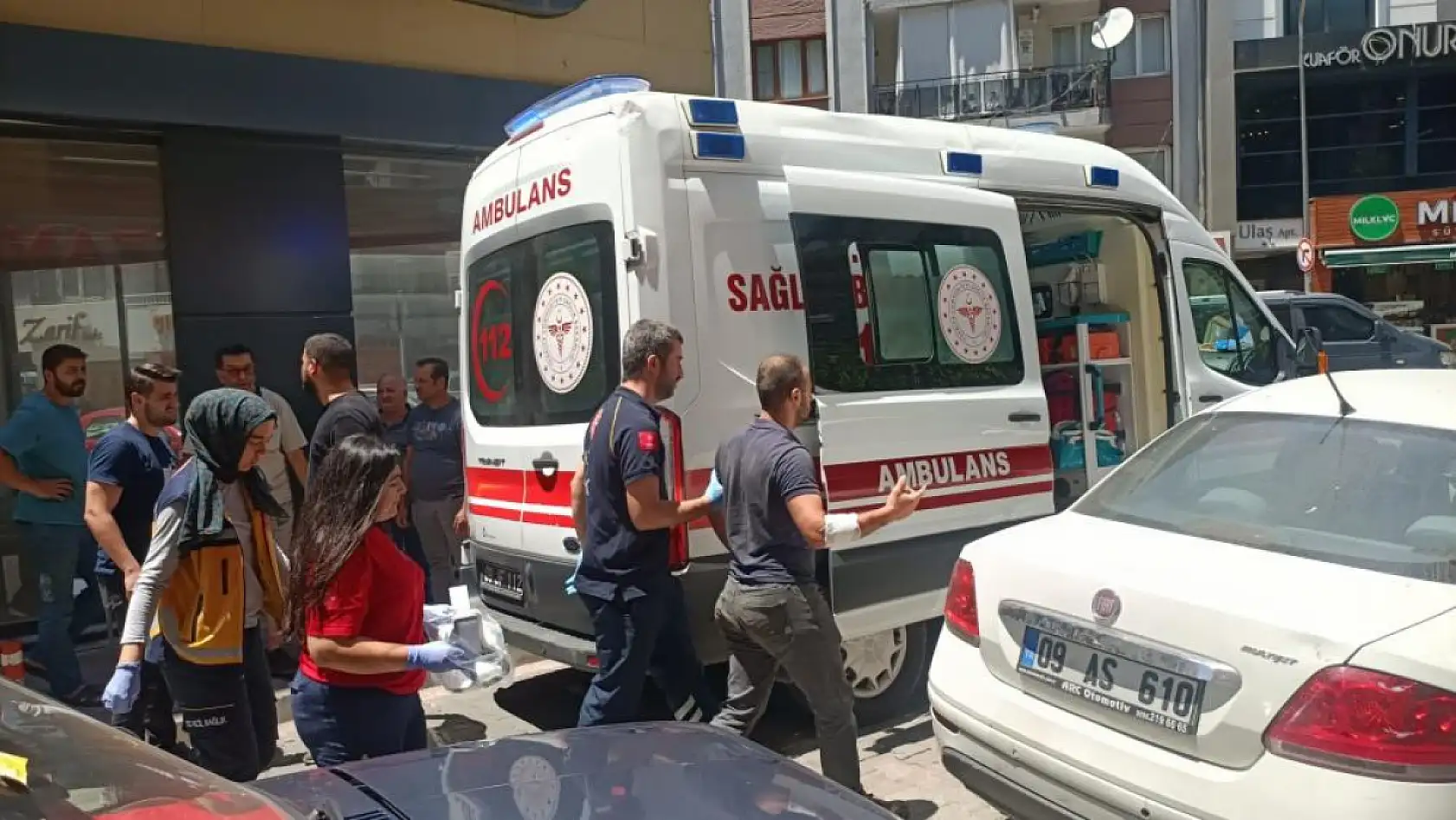 Motosiklet sürücüsünün öfkesi hastanelik etti