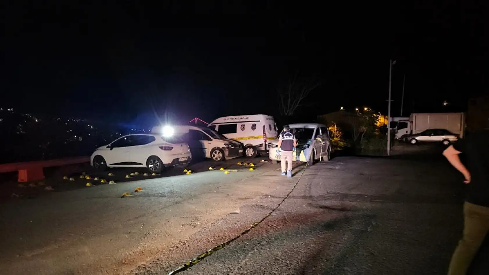 Tartıştığı nişanlısını kafasından vurdu, olay yerinden kaçarken kıskıvrak yakalandı