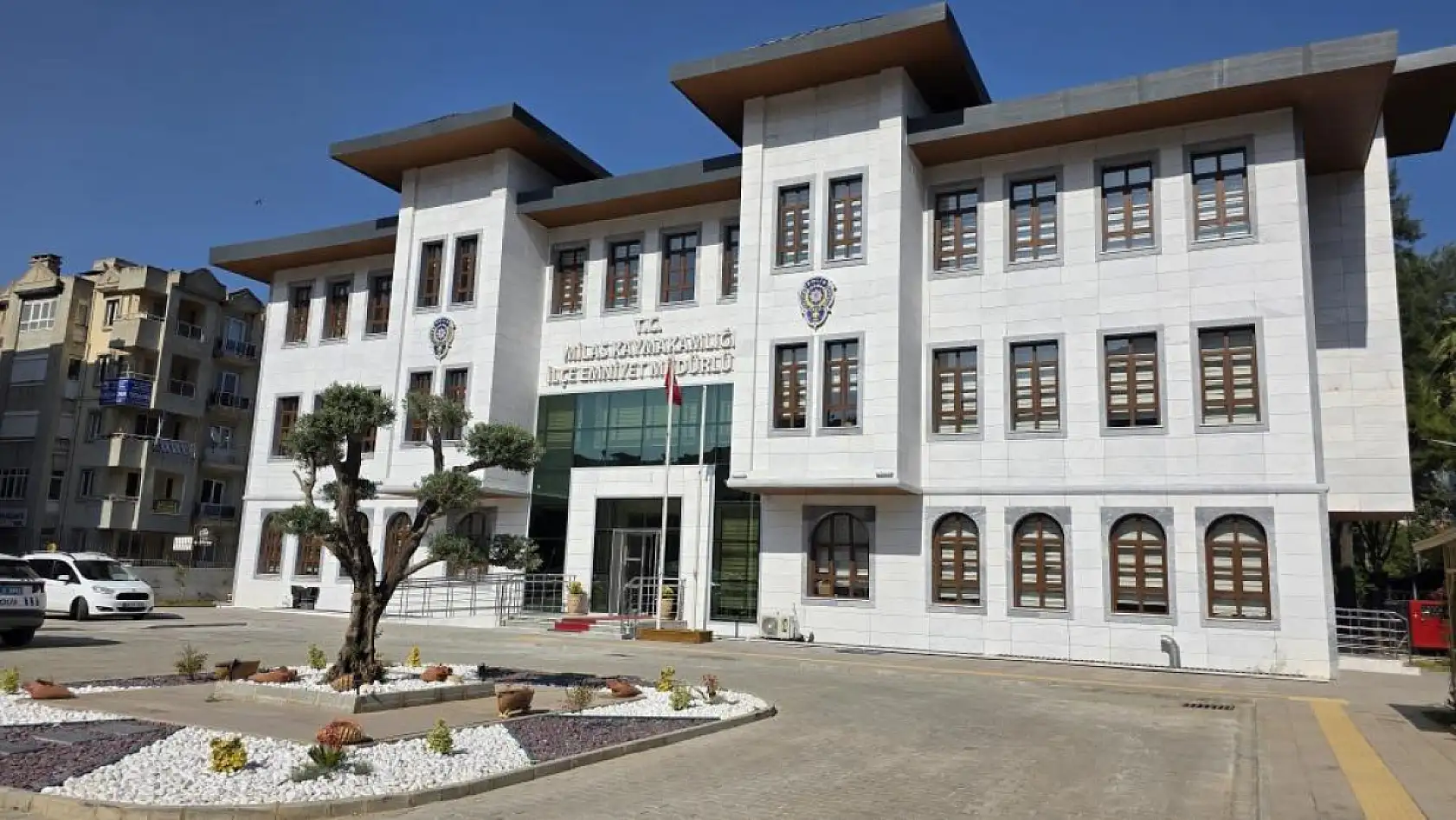 Milas Emniyet Müdürlüğü yeni binasına taşındı