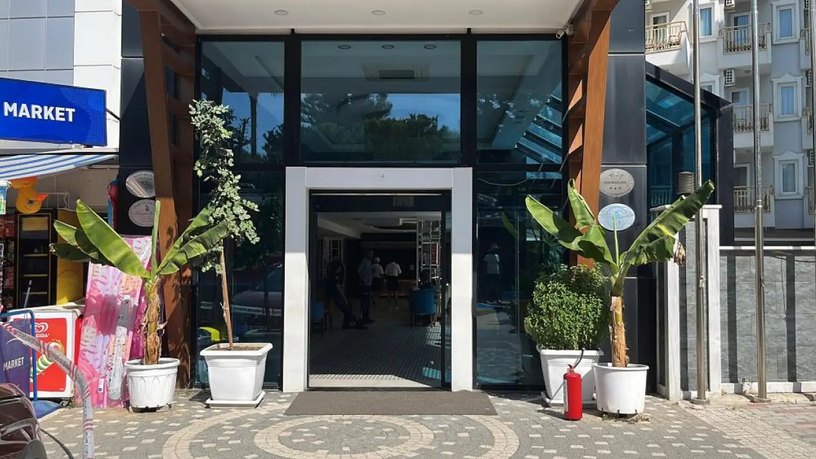 Otelin kazan dairesindeki yangın korkuttu