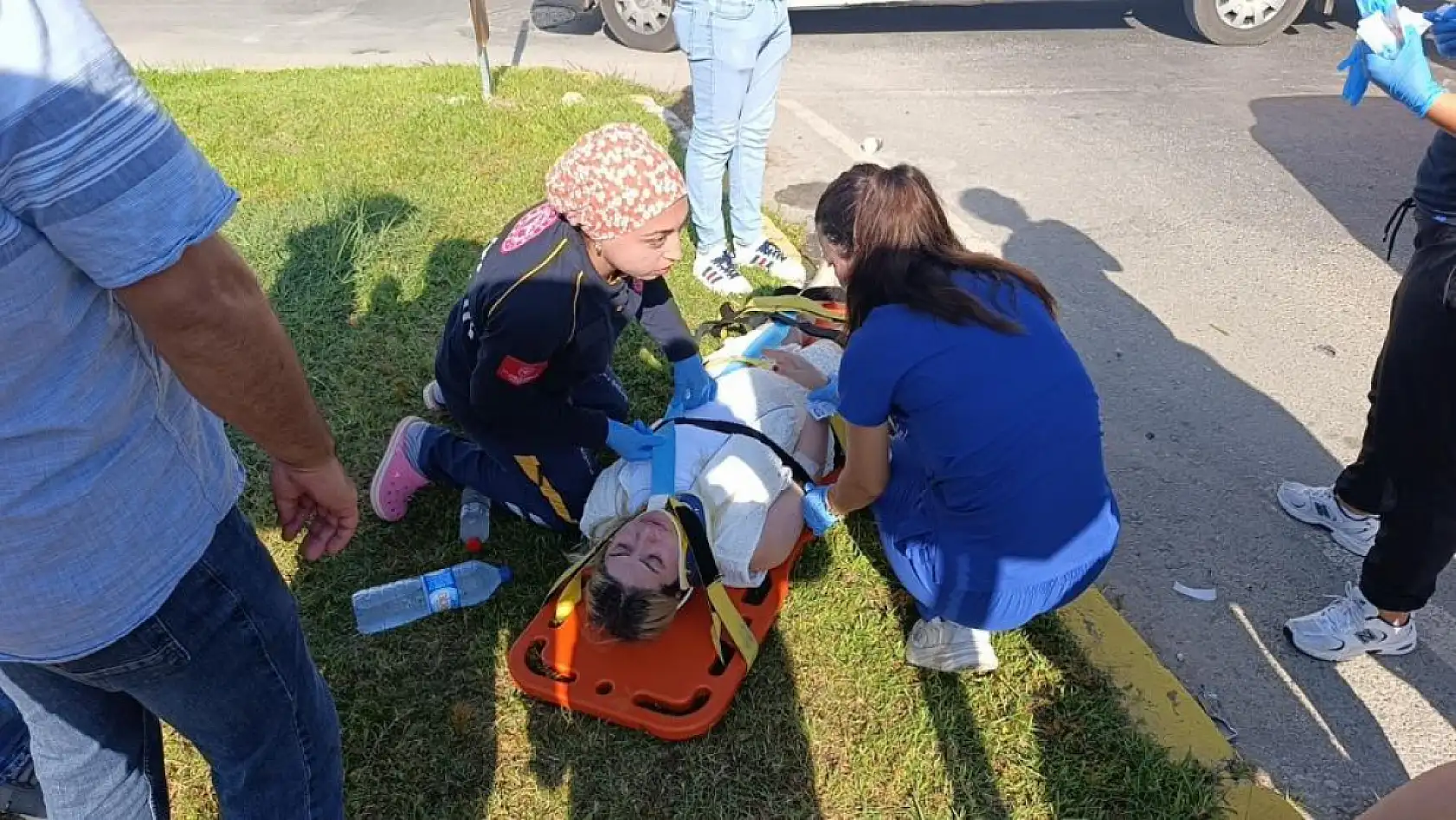 Feci kaza: İki otomobil çarpıştı: 7 yaralı