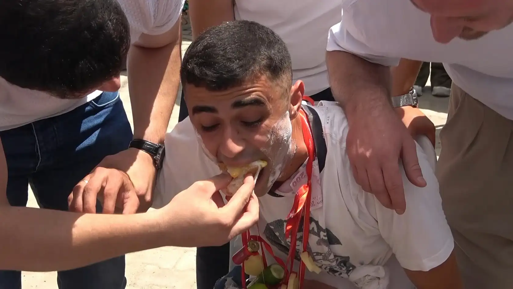 Damada işkence gibi düğün...Başına gelmeyen kalmadı