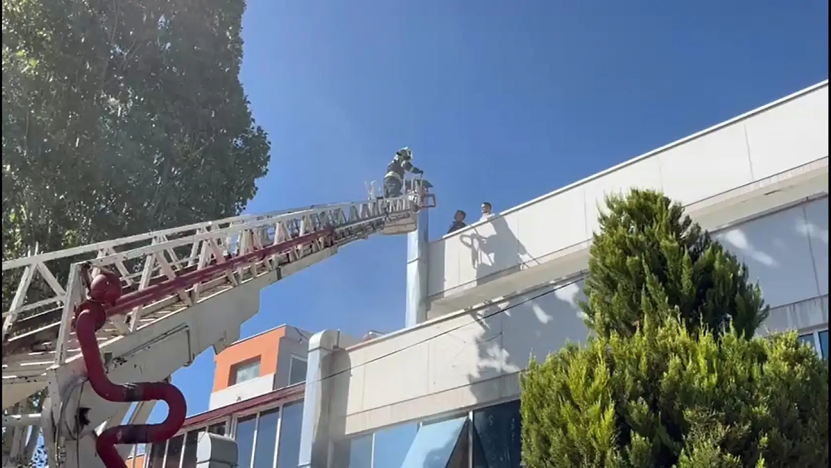 Menteşe'de baca yangını