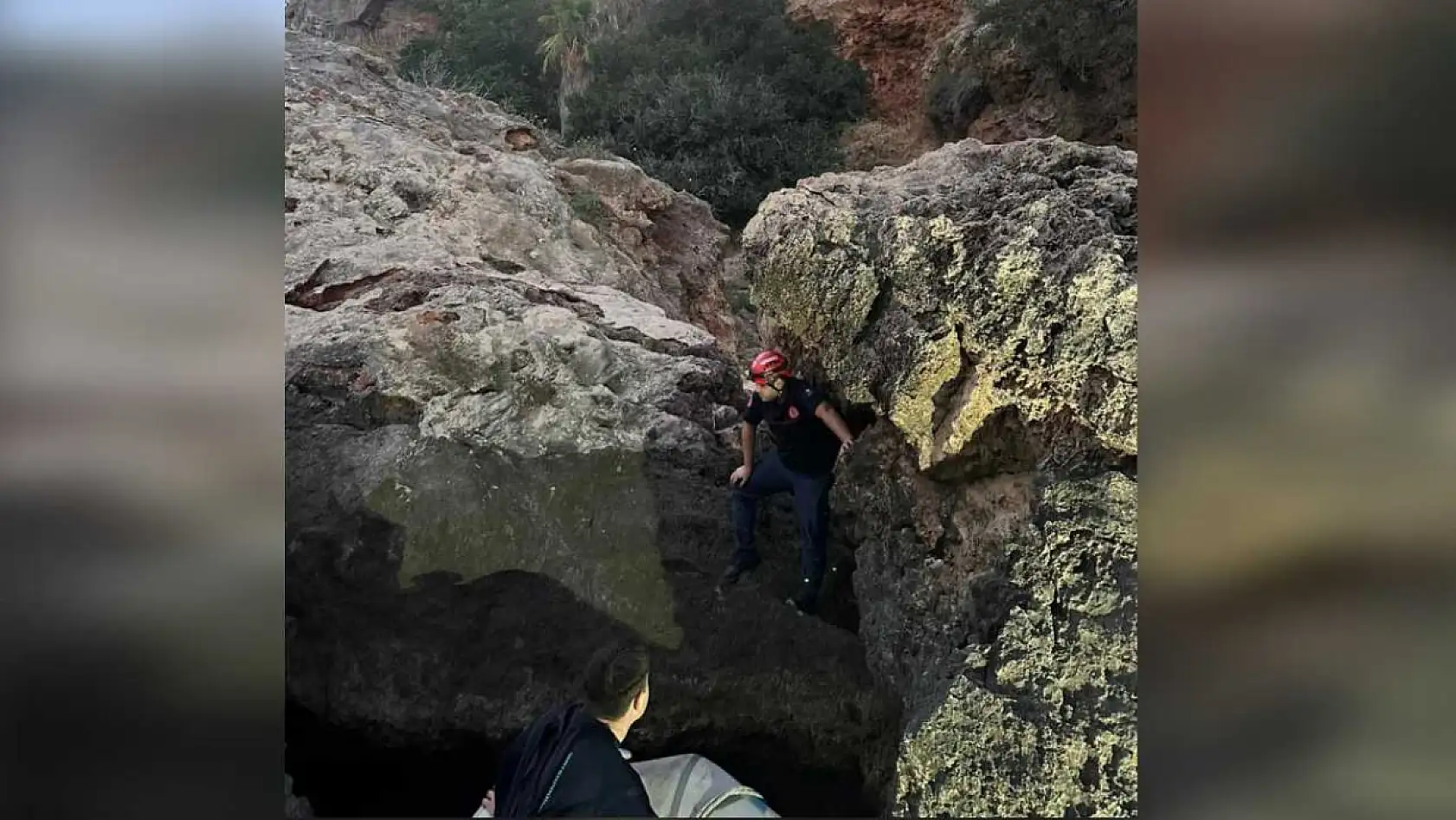 Falezden düşen 23 yaşındaki turist hayatını kaybetti