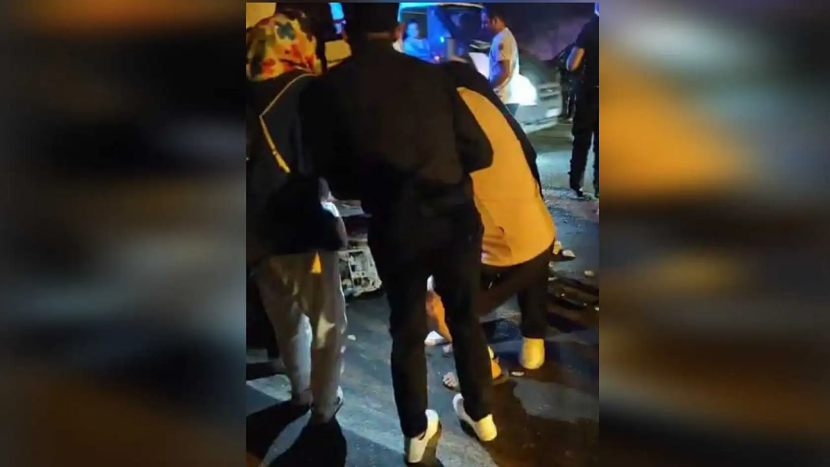 Oğlunu yerde yaralı gören babanın feryadı yürekleri dağladı