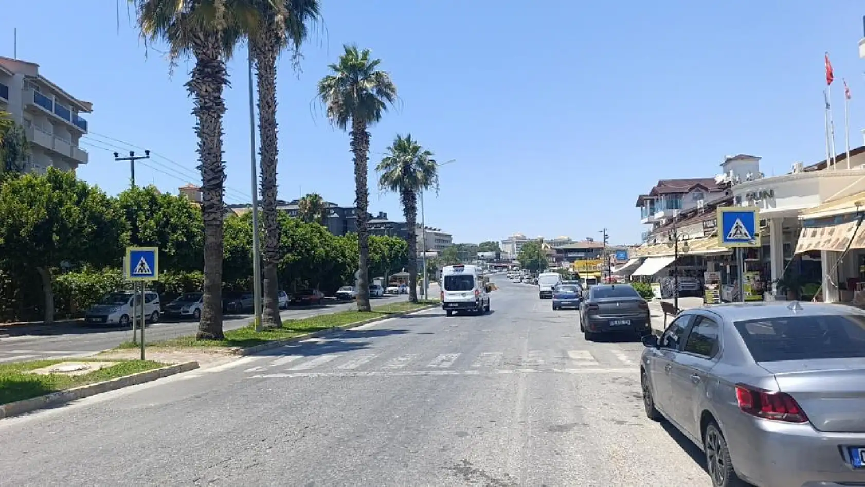 Turistlerin ayağını yerden kesen kaza