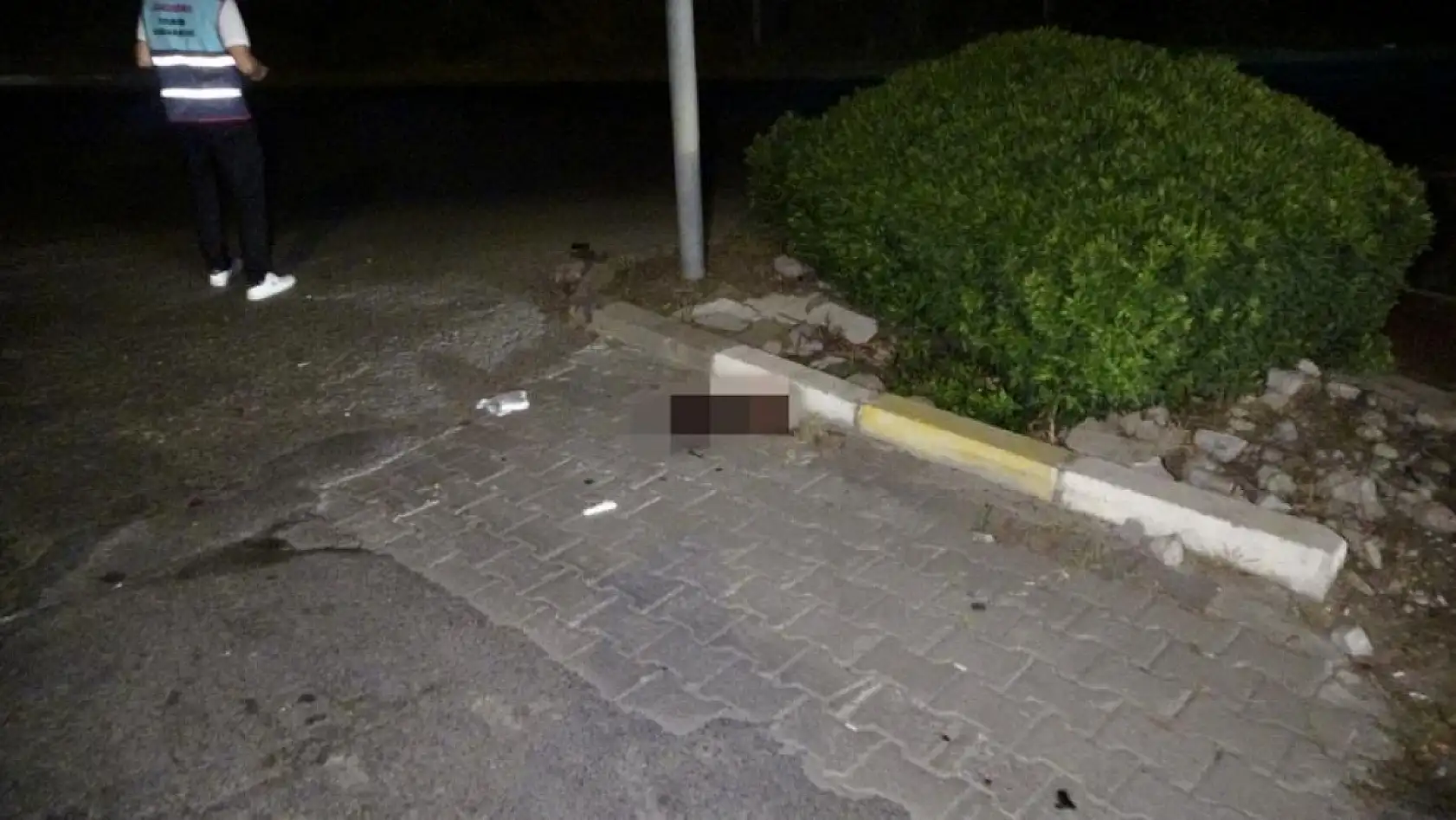 Kasksız kullandığı motosikletle yaptığı kaza hayattan kopardı