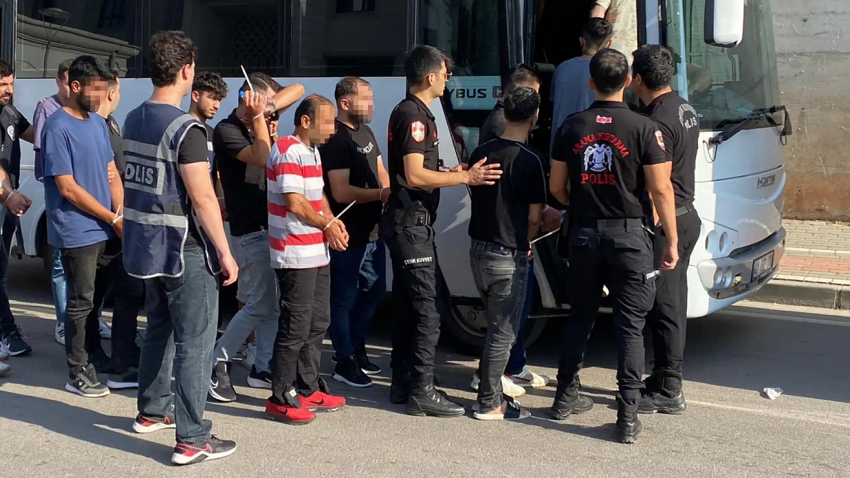 Sahte kiralık araç ilanlarıyla vurgun