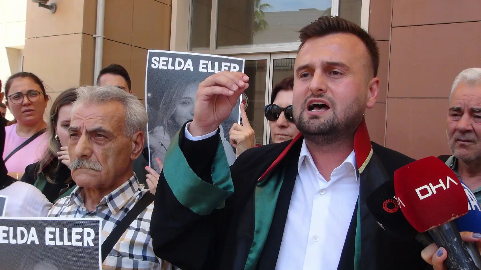 Eş katiline 'İyi Hal'le ödül gibi ceza
