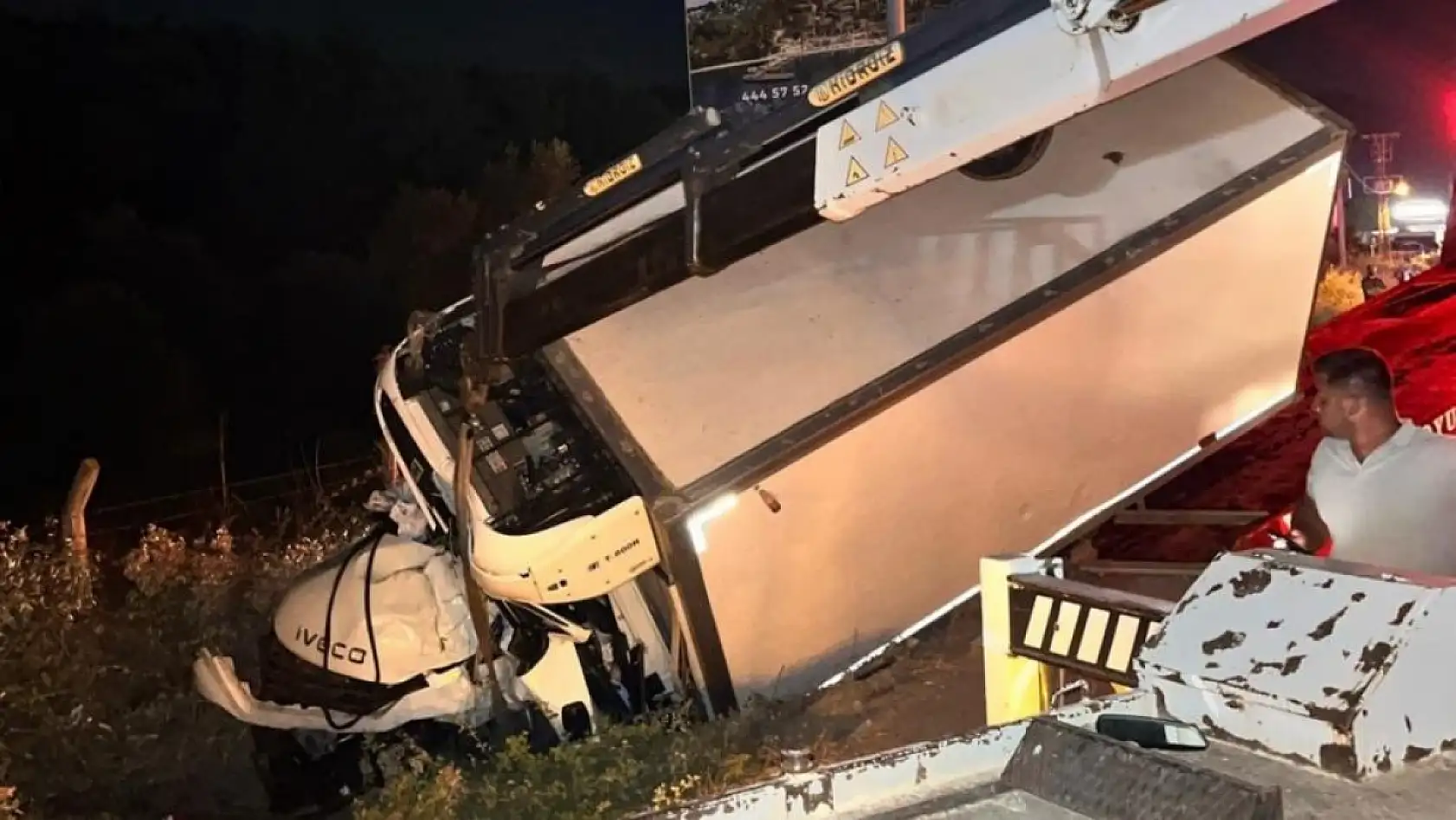 Milas'ta feci trafik kazası: 1 ölü, 1 ağır yaralı