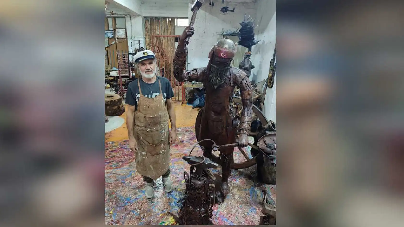 Hurda demirleri sanat eserine dönüştürdü