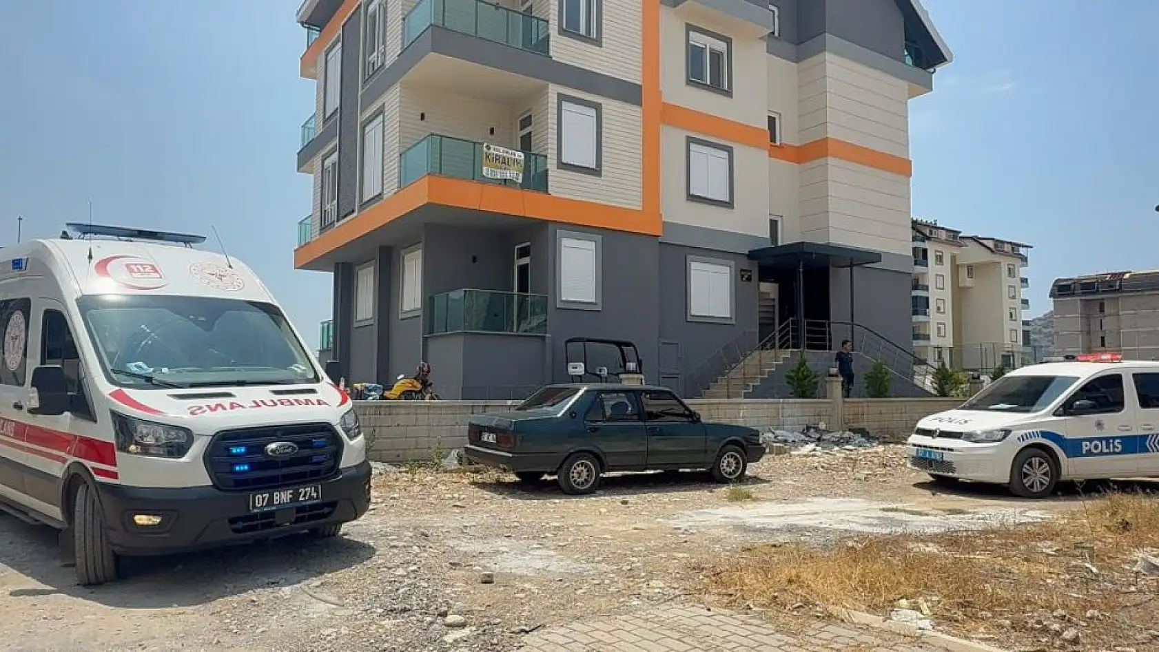 62 yaşındaki adam, evinde misafir ettiği arkadaşı tarafından ölü bulundu