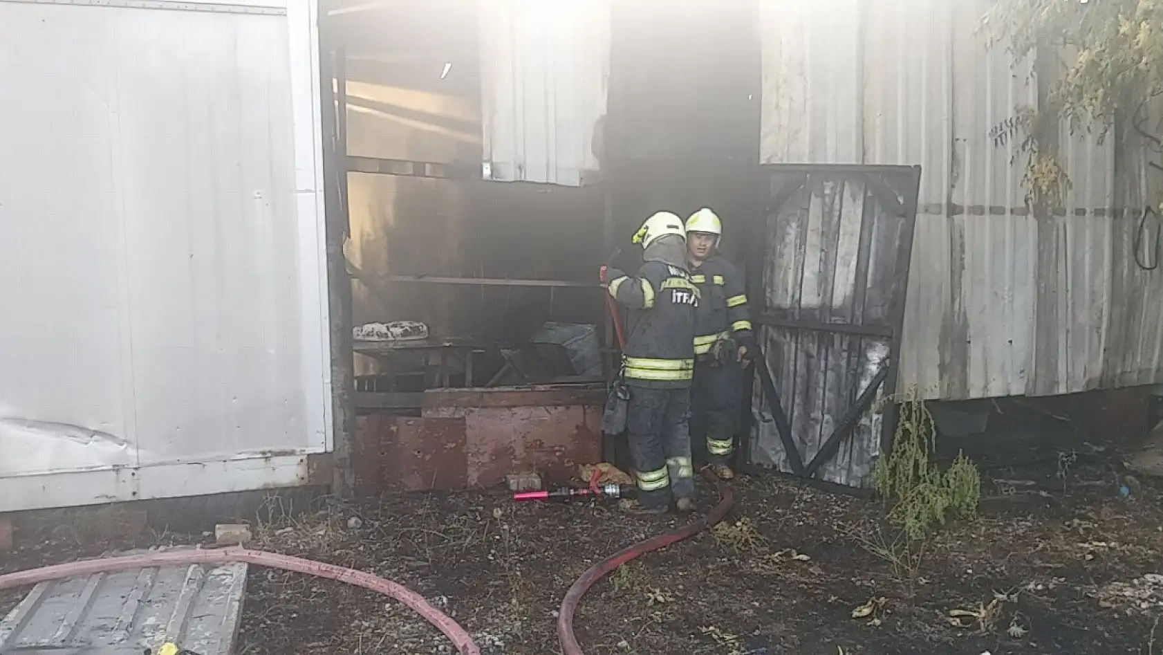 Muğla'da konteynır yangını